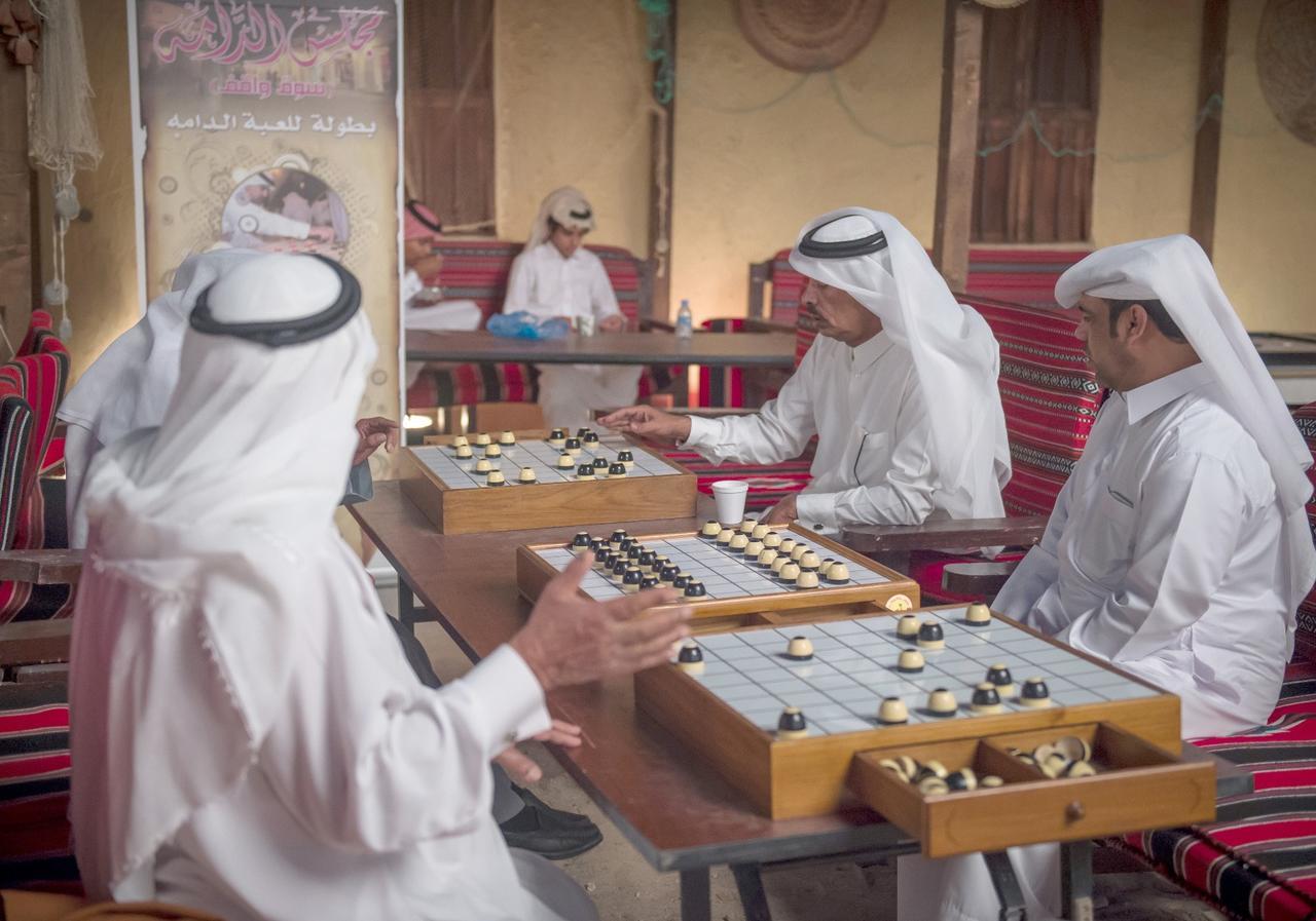 Rawda Hotel Doha Bagian luar foto