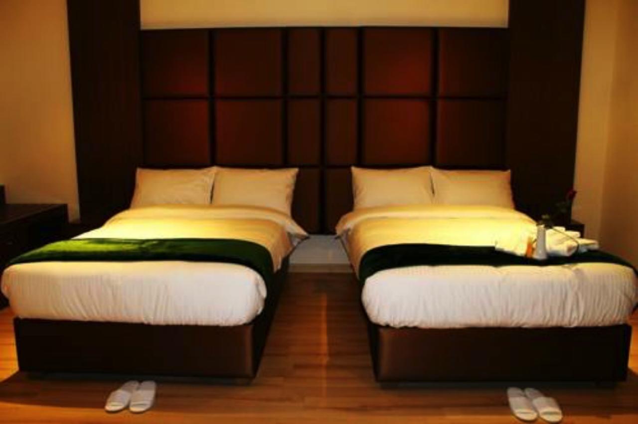 Rawda Hotel Doha Bagian luar foto