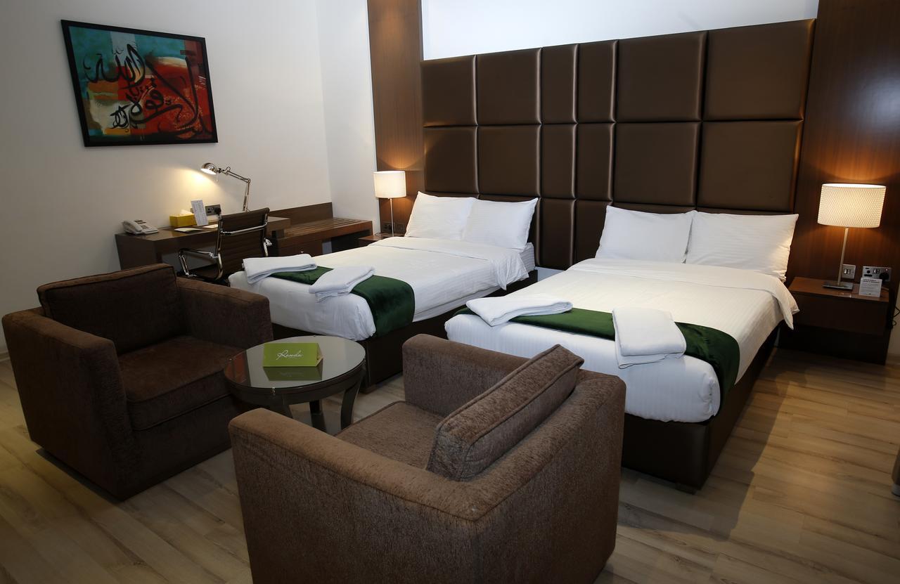 Rawda Hotel Doha Bagian luar foto