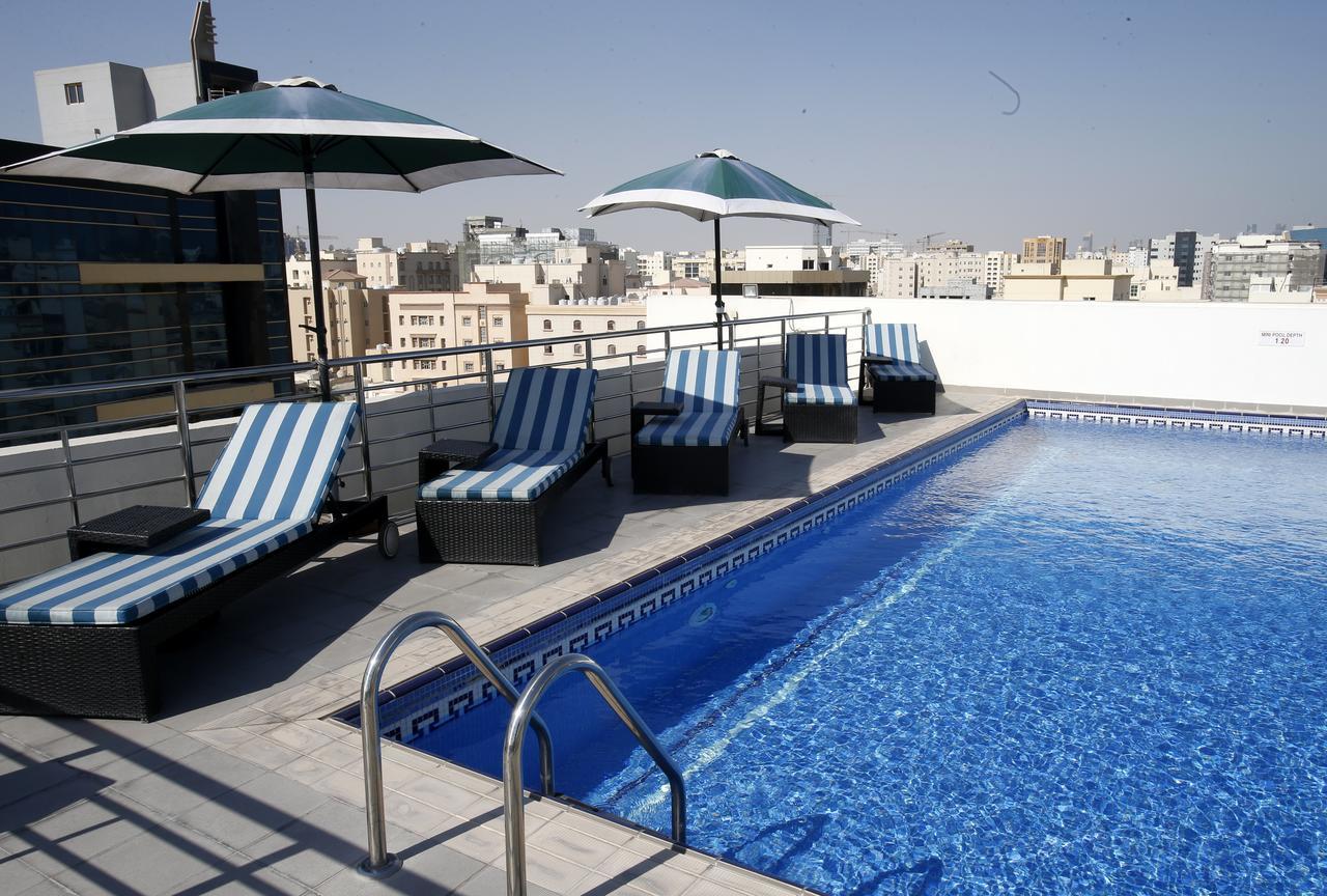 Rawda Hotel Doha Bagian luar foto
