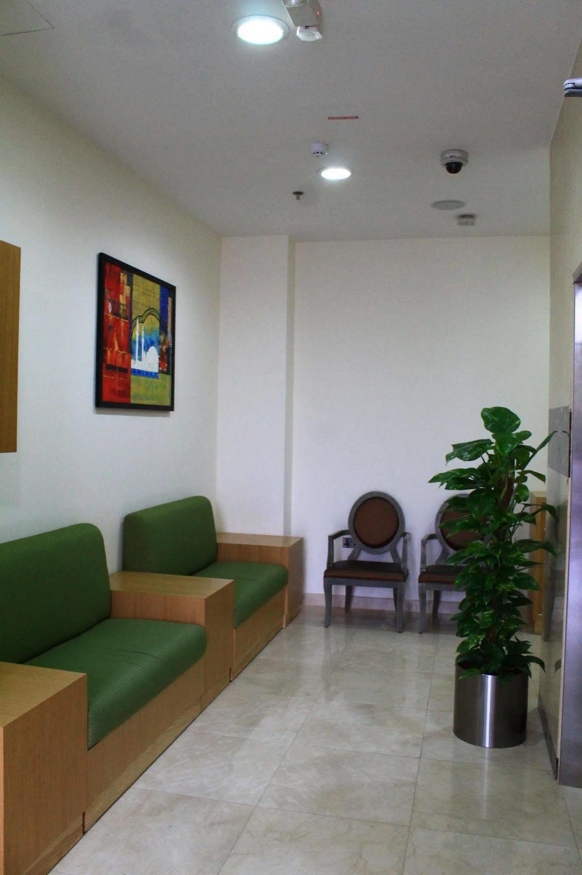 Rawda Hotel Doha Bagian luar foto